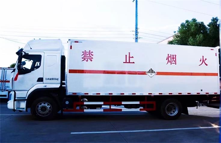 中港物流車輛展示：中港貨運車